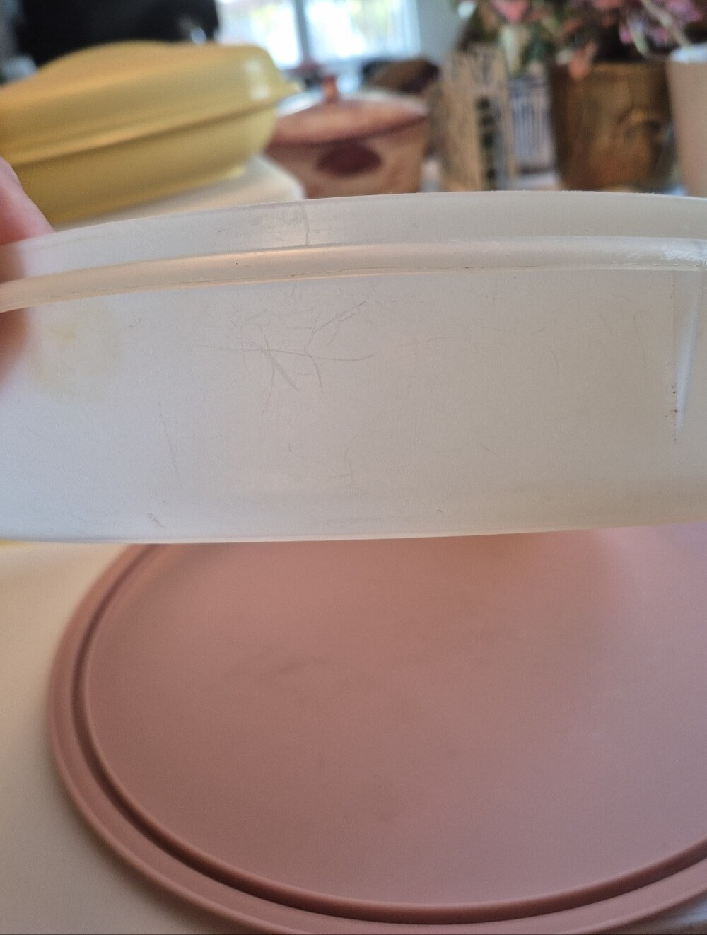 Retro Tupperware  Dusty Rose Round Storage  Container - Picture 2 of 2
